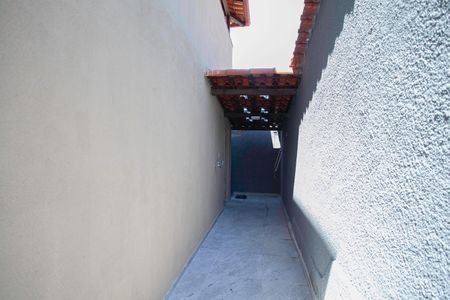 Casa à venda com 300m², 3 quartos e 7 vagas Casa à venda com 300m², 3 quartos e 7 vagasCorredor