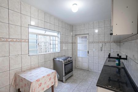 Casa à venda com 300m², 3 quartos e 7 vagas Casa à venda com 300m², 3 quartos e 7 vagasCozinha