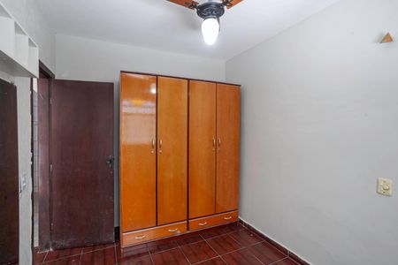 Casa à venda com 300m², 3 quartos e 7 vagas Casa à venda com 300m², 3 quartos e 7 vagasQuarto 1