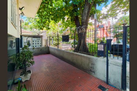 Apartamento para alugar com 54m², 2 quartos e sem vagaFachada e portaria