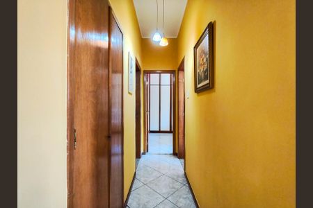Corredor de apartamento à venda com 2 quartos, 54m² em Grajaú, Rio de Janeiro