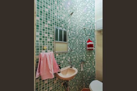 Apartamento para alugar com 54m², 2 quartos e sem vagaBanheiro de serviço