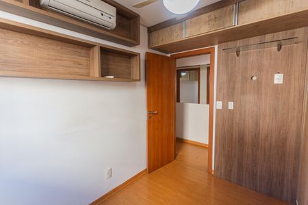 Apartamento para alugar com 155m², 4 quartos e 2 vagas Apartamento para alugar com 155m², 4 quartos e 2 vagasQuarto 3