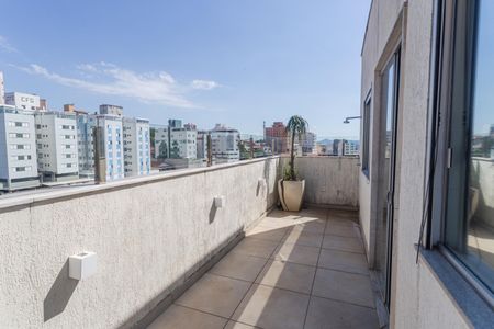 Apartamento para alugar com 155m², 4 quartos e 2 vagas Apartamento para alugar com 155m², 4 quartos e 2 vagasVaranda do Espaço Gourmet na Cobertura