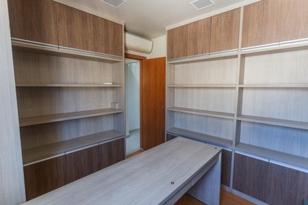 Apartamento para alugar com 155m², 4 quartos e 2 vagas Apartamento para alugar com 155m², 4 quartos e 2 vagasQuarto 4/Escritório na Cobertura