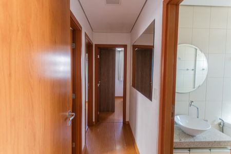 Apartamento para alugar com 155m², 4 quartos e 2 vagas Apartamento para alugar com 155m², 4 quartos e 2 vagasCorredor