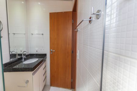 Apartamento para alugar com 155m², 4 quartos e 2 vagas Apartamento para alugar com 155m², 4 quartos e 2 vagasBanheiro da Suíte