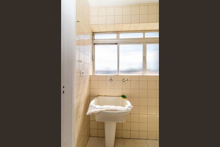 Apartamento à venda com 72m², 3 quartos e 1 vaga Apartamento à venda com 72m², 3 quartos e 1 vagaÁrea de Serviço