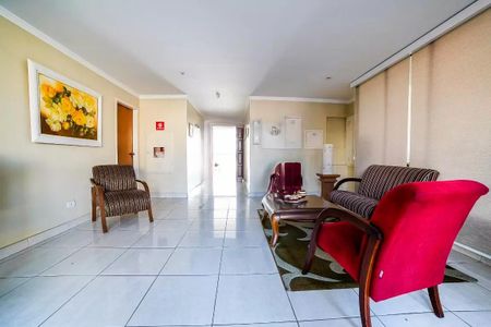 Apartamento à venda com 72m², 3 quartos e 1 vaga Apartamento à venda com 72m², 3 quartos e 1 vagaHall social