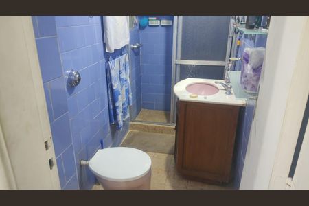 Apartamento à venda com 65m², 2 quartos e sem vaga Apartamento à venda com 65m², 2 quartos e sem vagaBanheiro