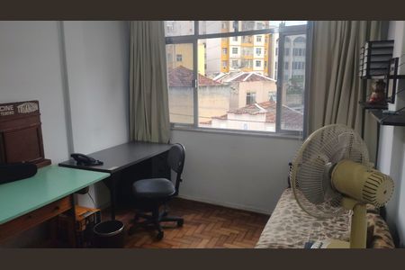 Apartamento à venda com 65m², 2 quartos e sem vaga Apartamento à venda com 65m², 2 quartos e sem vagaQuarto