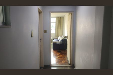 Corredor de apartamento para alugar com 2 quartos, 65m² em Centro, Niterói
