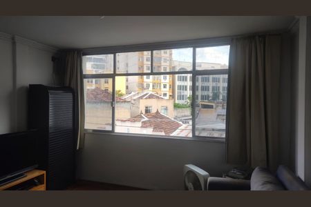 Apartamento à venda com 65m², 2 quartos e sem vaga Apartamento à venda com 65m², 2 quartos e sem vagaSala