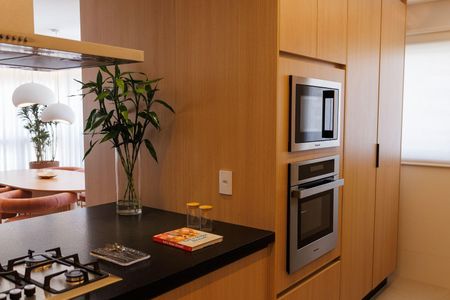 Apartamento para alugar com 3 quartos, 116m² em Setor Bueno, Goiânia