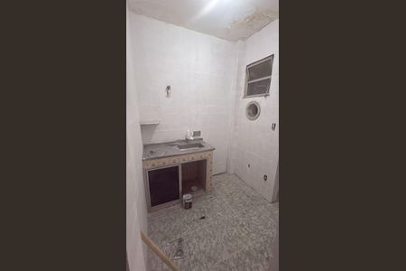 Cozinha de apartamento para alugar com 1 quarto, 60m² em Penha Circular, Rio de Janeiro