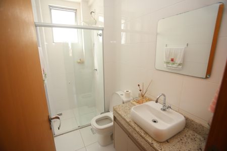 Apartamento para alugar com 80m², 3 quartos e 2 vagasBanheiro