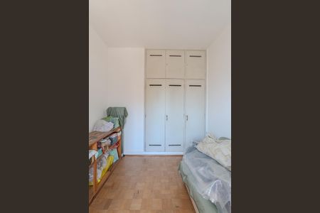 Apartamento para alugar com 191m², 3 quartos e 1 vagaQuarto de Serviço