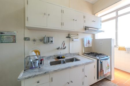 Apartamento para alugar com 191m², 3 quartos e 1 vagaCozinha