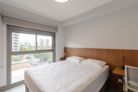 Suíte 1 de apartamento para alugar com 2 quartos, 66m² em Indianópolis, São Paulo