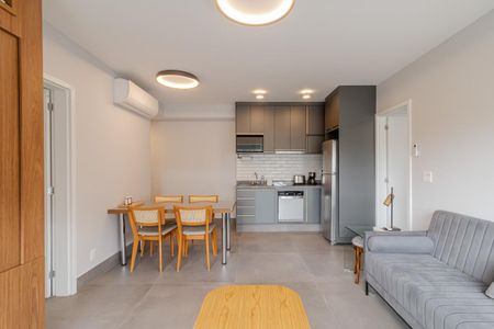 Sala de apartamento para alugar com 2 quartos, 66m² em Indianópolis, São Paulo