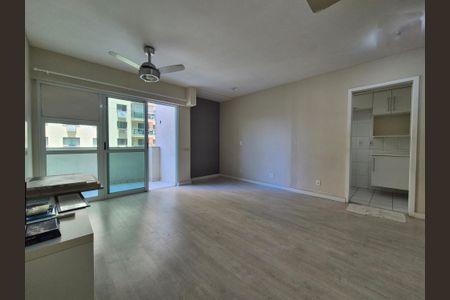 Sala  de apartamento à venda com 2 quartos, 95m² em Recreio dos Bandeirantes, Rio de Janeiro