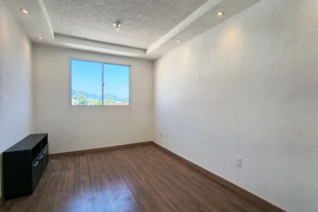 Sala de apartamento para alugar com 2 quartos, 65m² em Taquara, Rio de Janeiro