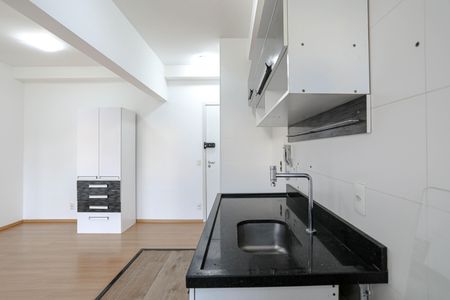 Cozinha de apartamento para alugar com 1 quarto, 50m² em Centro, Mogi das Cruzes