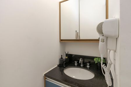 Studio para alugar com 20m², 1 quarto e sem vaga Studio para alugar com 20m², 1 quarto e sem vagaBanheiro