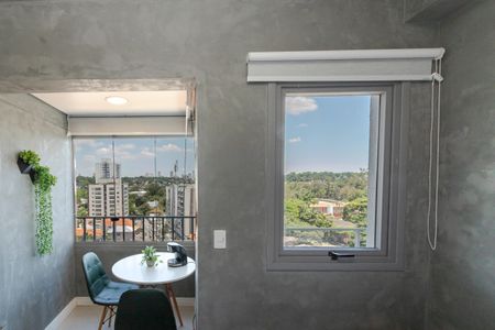Varanda de kitnet/studio à venda com 1 quarto, 20m² em Jardim das Acacias, São Paulo