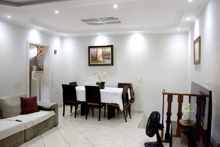 Sala de casa à venda com 5 quartos, 125m² em Macedo, Guarulhos