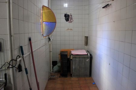 Casa à venda com 210m², 5 quartos e 2 vagasLavanderia (casa 2)