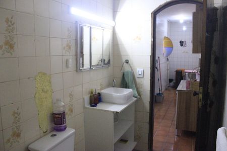 Casa à venda com 210m², 5 quartos e 2 vagasBanheiro (casa 2)