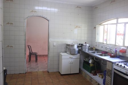 Casa à venda com 210m², 5 quartos e 2 vagasCozinha (casa 2)