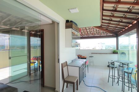 Apartamento à venda com 120m², 3 quartos e 1 vagaÁrea Gourmet