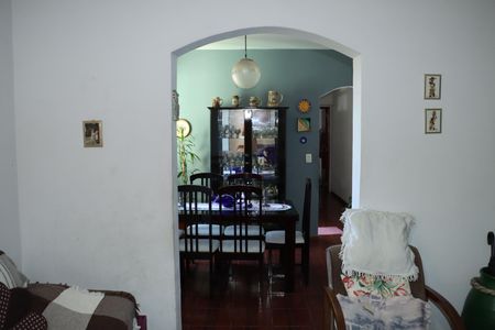 Casa para alugar com 1 quarto, 60m² em Jardim do Colegio, Embu das Artes