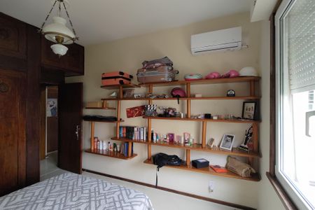 Apartamento à venda com 225m², 5 quartos e 1 vagaQuarto 2