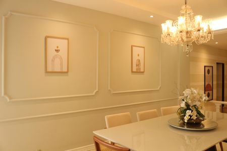 Apartamento à venda com 225m², 5 quartos e 1 vagaSala de Jantar