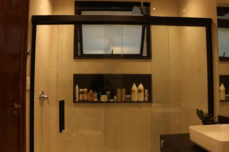 Apartamento à venda com 225m², 5 quartos e 1 vagaBanheiro 1