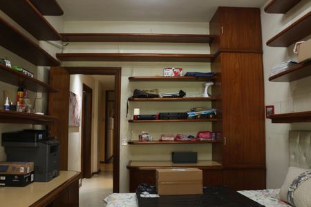 Apartamento à venda com 225m², 5 quartos e 1 vagaQuarto 3