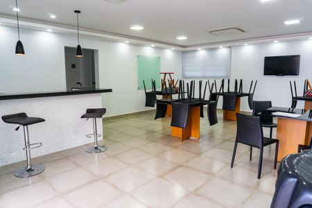 Apartamento à venda com 83m², 3 quartos e 1 vagaÁrea comum - Salão de festas