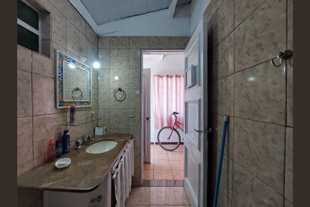 Casa à venda com 220m², 3 quartos e 2 vagasBanheiro do Sótão