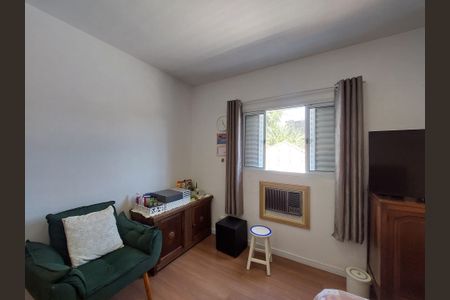 Casa à venda com 220m², 3 quartos e 2 vagasQuarto 2