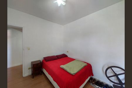 Casa à venda com 220m², 3 quartos e 2 vagasQuarto 3