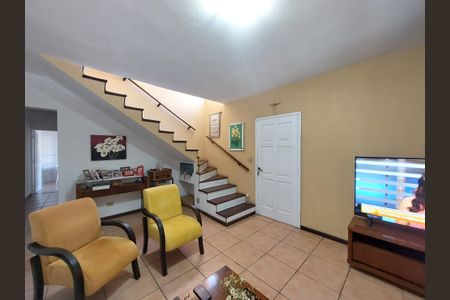 Sala de casa à venda com 3 quartos, 220m² em Jardim Ubirajara, São Paulo