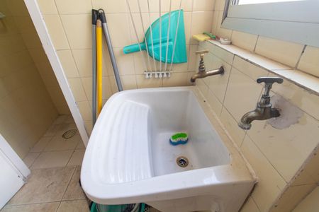 Apartamento para alugar com 77m², 3 quartos e 1 vagaÁrea de Serviço