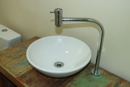 Casa de Condomínio para alugar com 3 quartos, 164m² em Caucaia do Alto, Cotia