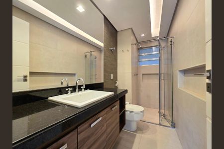 Apartamento para alugar com 120m², 2 quartos e 1 vagaBanheiro da Suíte