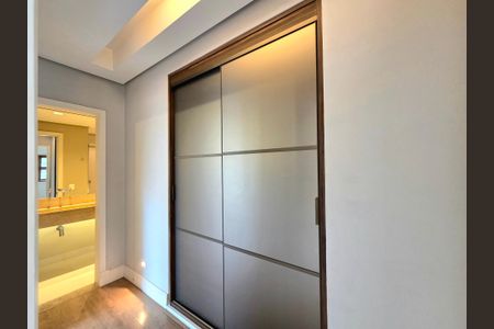 Apartamento para alugar com 120m², 2 quartos e 1 vagaCorredor