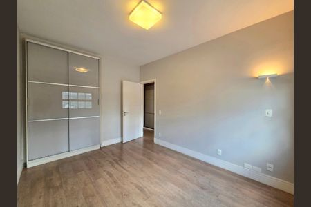 Apartamento para alugar com 120m², 2 quartos e 1 vagaQuarto 2