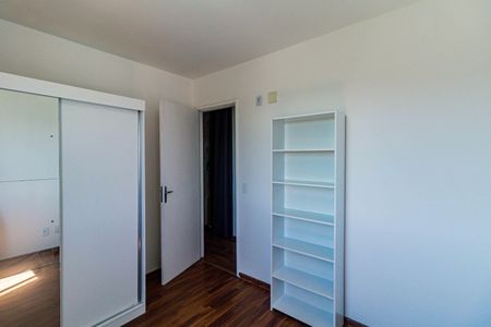 Quarto 01 de apartamento para alugar com 2 quartos, 50m² em Rio Pequeno, São Paulo